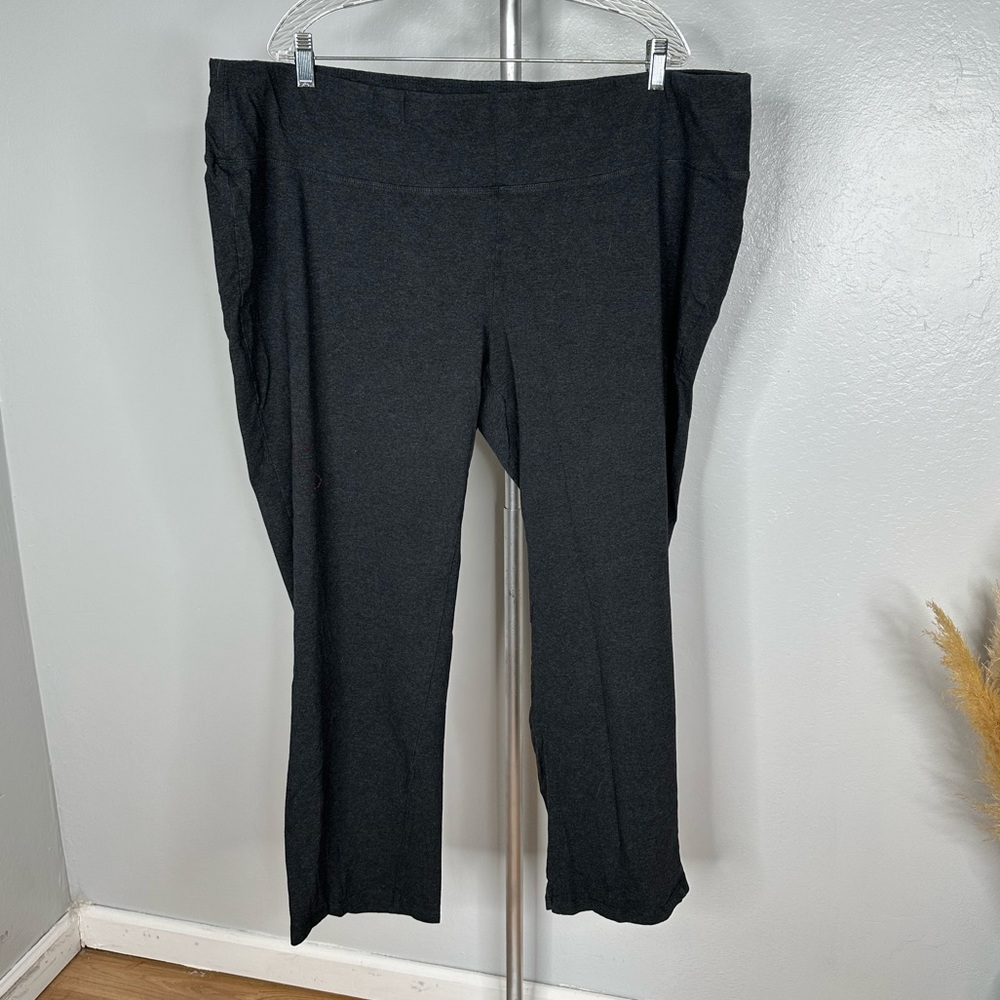 AVE Leisure Dark Gray Leggings Athletic Pants Casual Plus Sz 26/28